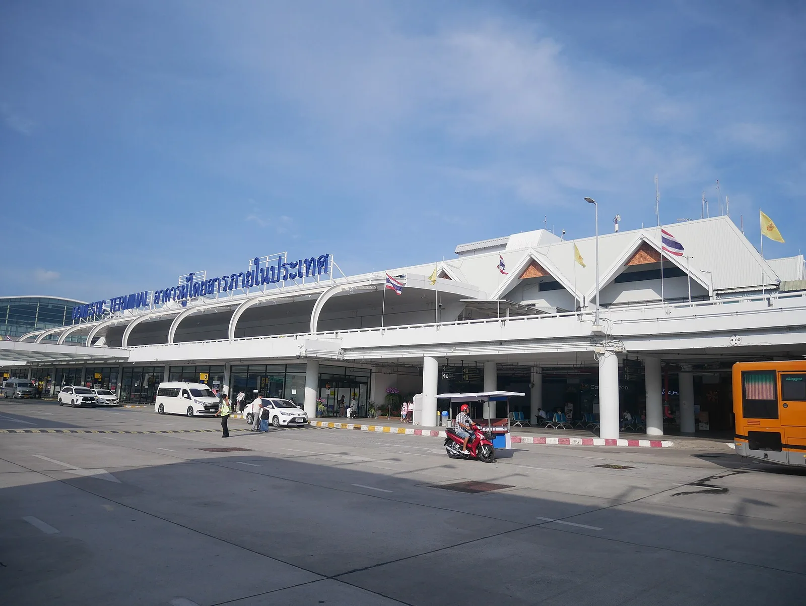 Außenansicht des Terminals — Flughafen Phuket